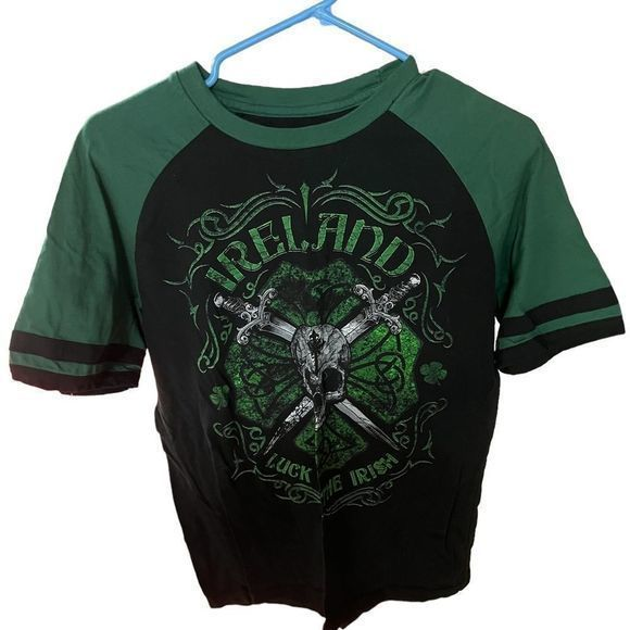 Other - Lucky Tee Shirt short sleeve ‎ size medium